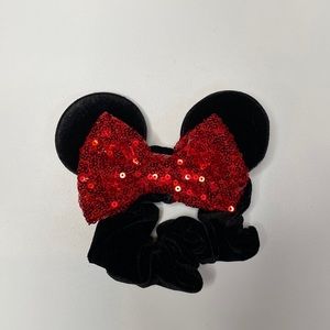 Black with Red Bow Minnie Mouse Scrunchie